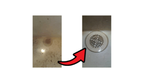 お風呂場の排水口が詰まりを抜く作業前と作業後